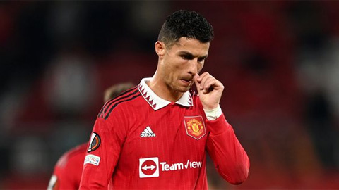 Ronaldo gây sốc khi tố cáo Ten Hag và đồng đội ở Man United 'phản bội'