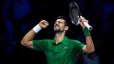 Djokovic thắng nhọc trận cuối vòng bảng ATP Finals 2022