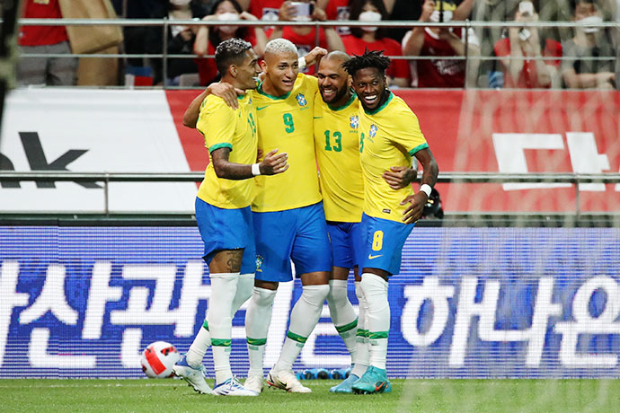 Brazil sẽ khẳng định  tư cách ứng viên số 1 bằng cách đánh bại Serbia