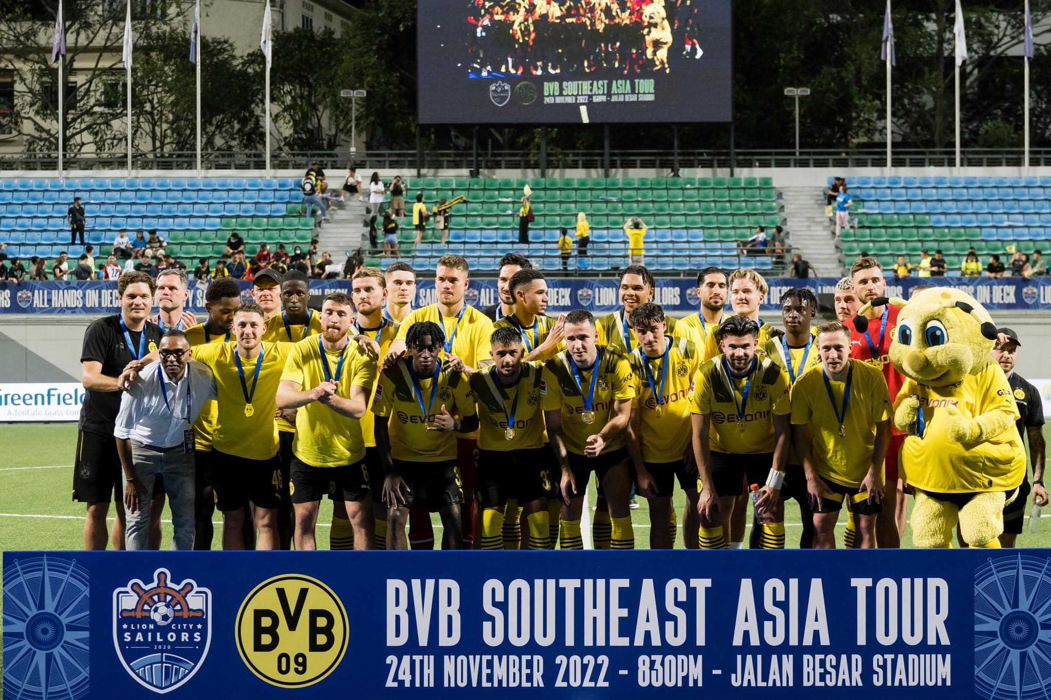 CLB Borussia Dortmund sẽ có những hoạt động bên lề ý nghĩa tại Hà Nội trước khi đấu ĐT Việt Nam 