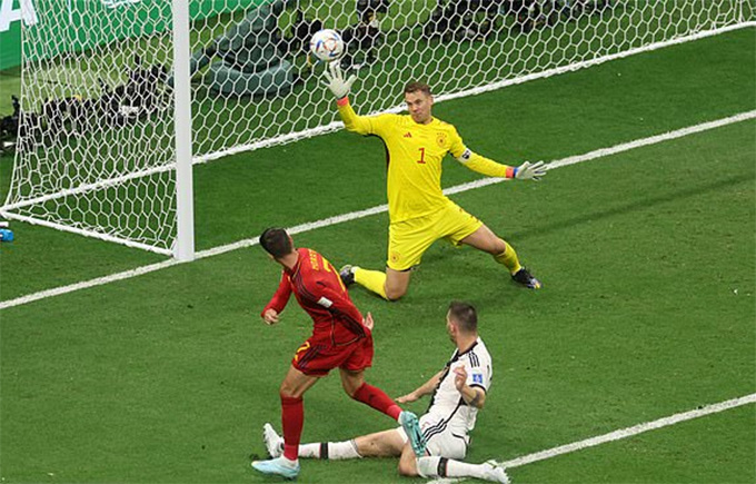 Morata mở tỷ số trận Tây Ban Nha vs Đức