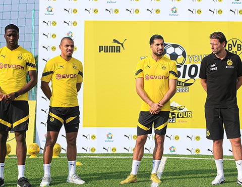 Borussia Dortmund mang đội hình với dàn sao thượng hạng sang Việt Nam. Ảnh: Đức Cường