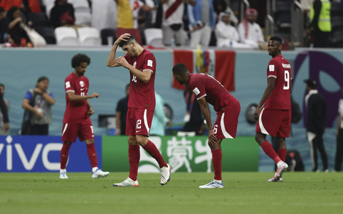 ĐT Qatar trở thành đội chủ nhà có thành tích tệ nhất lịch sử World Cup