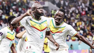 Senegal giành vé vào vòng 1/8: Sư tử Teranga dẫn đường cho bóng đá châu Phi