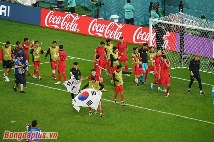 Hàn Quốc sẽ gặp Brazil ở vòng 1/8 