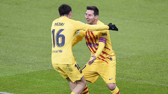 Pedri luôn thần tượng đàn anh Messi khi cả hai còn khoác áo Barca