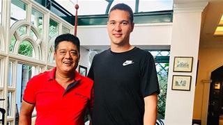 Filip Nguyễn về Việt Nam tìm cơ hội chơi bóng ở V.League