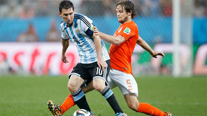 Argentina và Hà Lan bất bại trong 120 phút