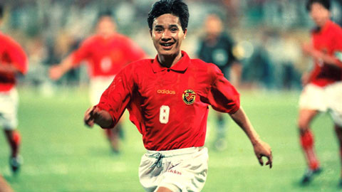 Hồng Sơn tỏa sáng giúp ĐT Việt Nam đánh bại Thái Lan ở bán kết Tiger Cup 1998 