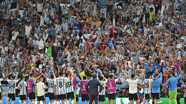 CĐV Argentina sẵn sàng cổ vũ đội nhà vì mục tiêu vô địch World Cup