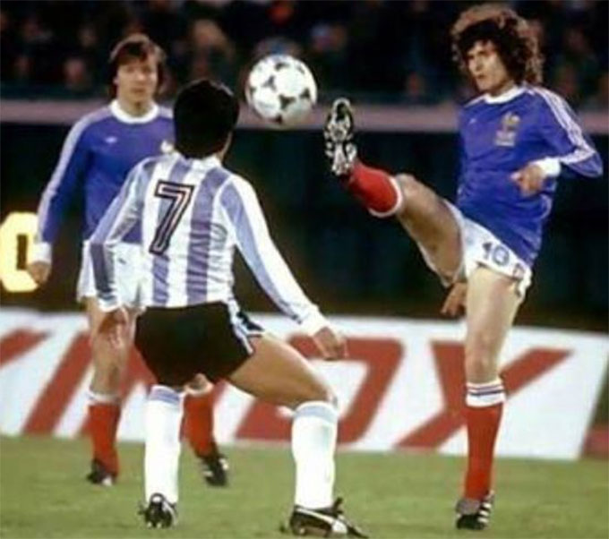 Argentina lại thắng Pháp và vào đến chung kết World Cup 1978