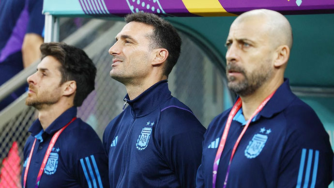 Bộ ba Aimar-Scaloni-Samuel cùng vô địch U20 thế giới năm 1997 khi là cầu thủ, nay là BHL của ĐT Argentina vô địch World Cup 2022