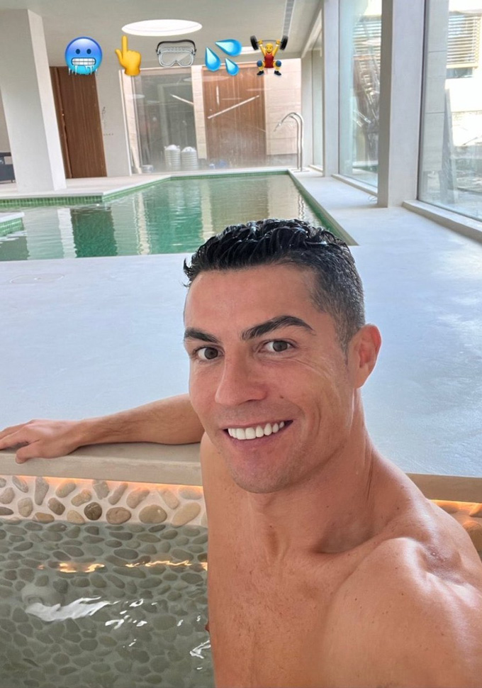 Hình ảnh mới nhất mà Ronaldo đăng lên trang cá nhân