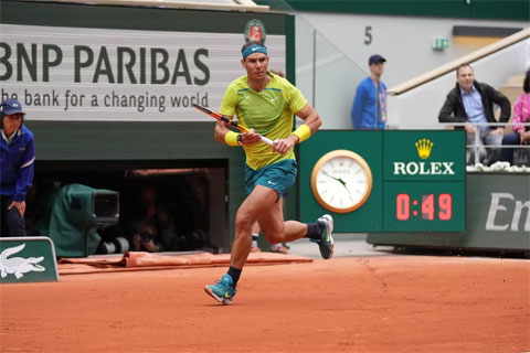 Dù 36 tuổi nhưng Nadal vẫn chơi đầy sung mãn