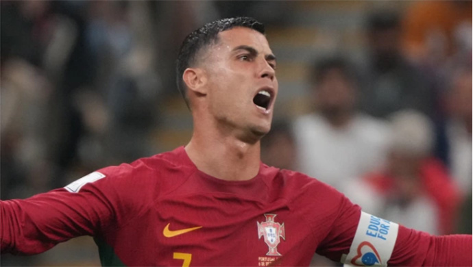 Ronaldo từng nhận được 1 'đề nghị lịch sử' trước khi gia nhập Al-Nassr
