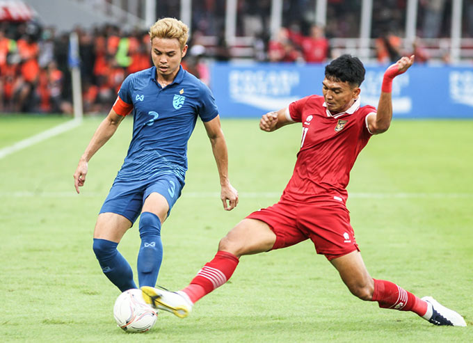 Indonesia bỏ lỡ cơ hội lên đầu bảng A vì hòa Thái Lan 