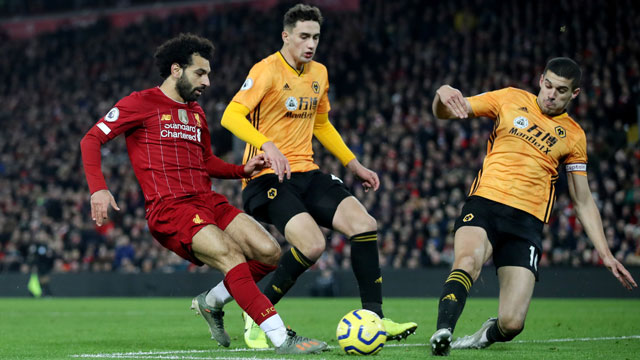 Salah (áo đỏ) sẽ “nổ súng” để mang về chiến thắng cho Liverpool?