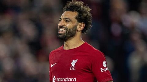 Salah vượt kỷ lục ghi bàn của Sir Kenny Dalglish