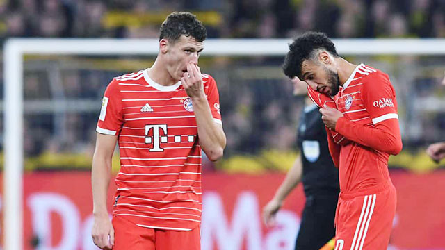 Vì những lý do khác nhau mà bộ đôi hậu vệ Mazraoui (phải) - Pavard đang khiến GĐTT Salihamidzic (ảnh nhỏ) của Bayern khó xử