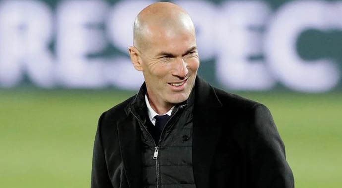 Tin giờ chót 9/1: Zidane lọt tầm ngắm của Chelsea