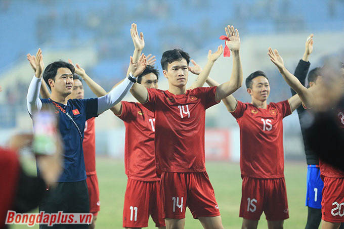 ĐT Việt Nam lần thứ 4 vào chung kết AFF Cup. Trước đó, Việt Nam giành ngôi á quân năm 1998 và vô địch các năm 2008 và 2018