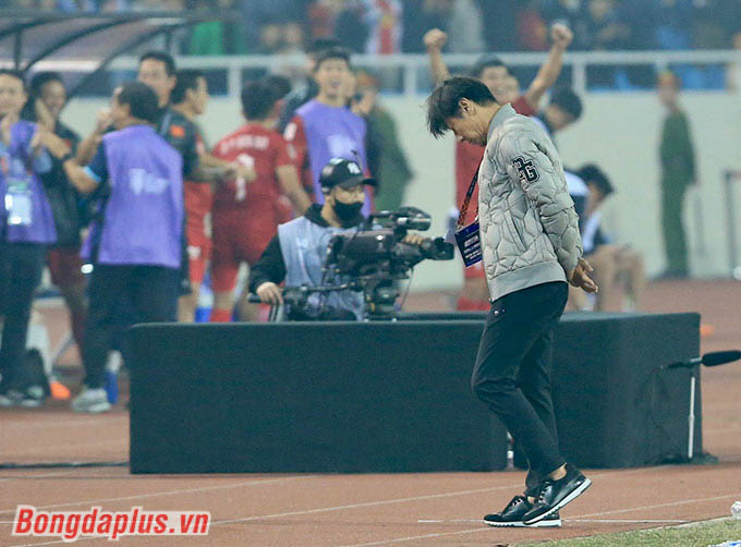 HLV Shin Tae Yong thừa nhận thất bại của Indonesia trước Việt Nam 