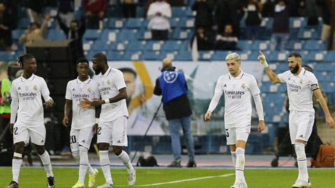 Real Madrid run rẩy vào chung kết