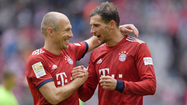 Goretzka (phải) đánh giá Robben là một trong những cầu thủ xuất sắc nhất lịch sử Bayern