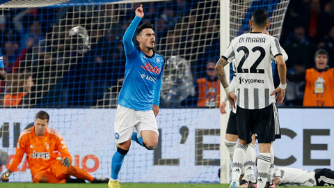 Napoli vùi dập Juventus 5-1: Đỉnh cao vẫy gọi Napoli