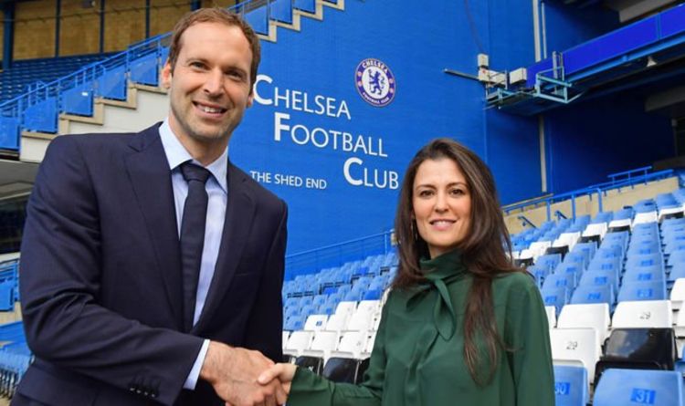 Giám đốc Marina và giám đốc kỹ thuật Cech đã rời khỏi Chelsea dưới thời chủ mới đã làm ảnh hưởng đến chất lượng chuyển nhượng của CLB này