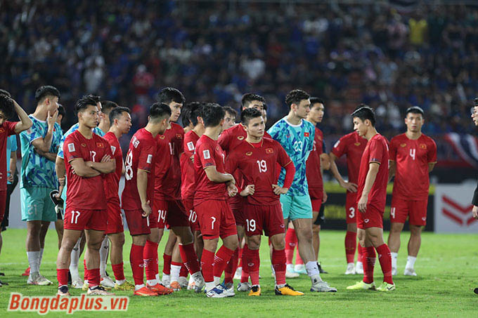 Tuy nhiên, ĐT Việt Nam vẫn phải chấp nhận thất bại 0-1 trước Thái Lan, qua đó thua chung cuộc 2-3 ở chung kết 