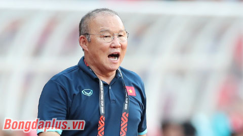 HLV Park Hang Seo: ‘Tôi cân nhắc về những đề nghị liên quan đến bóng đá trẻ ở Việt Nam’