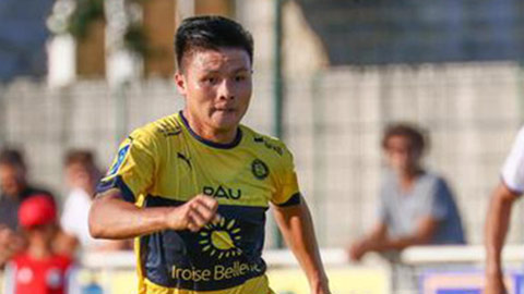 Quang Hải trở lại Pau FC, không đón Tết cùng gia đình