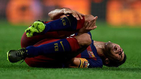 Barca đau đầu vì chấn thương của Busquets