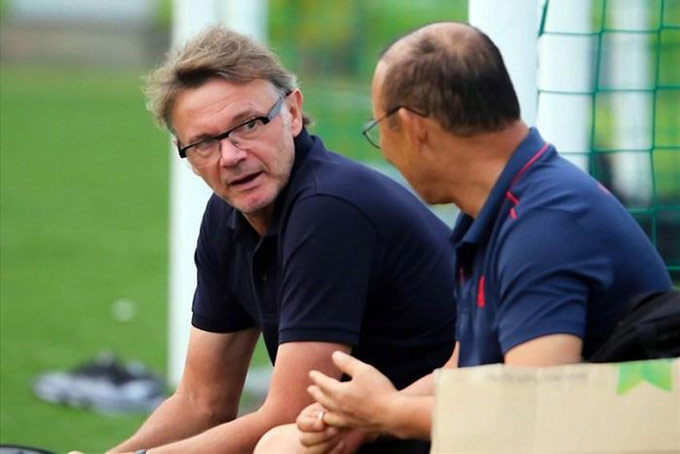 Ông Troussier hào hứng với viễn cảnh bóng đá Việt Nam tranh vé dự World Cup 2026
