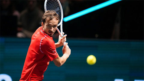 Daniil Medvedev đấu nhà vô địch giải ở tứ kết Rotterdam Open 2023