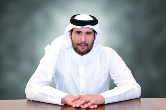 Sheikh Jassim Bin Hamad Al Thani, con trai cựu Thủ tướng Qatar, đã chính thức đặt giá thầu mua MU