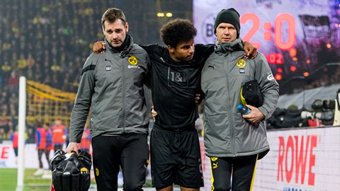 Người hùng của Dortmund lỡ trận lượt về với Chelsea ở Champions League