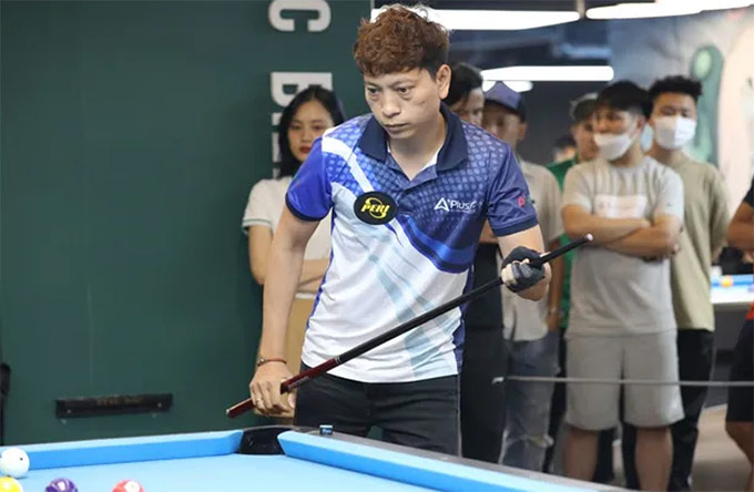Dương Quốc Hoàng là một trong những tay cơ Việt Nam tham gia giải Vô địch thế giới pool 10 bi