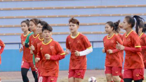 ĐT U20 nữ Việt Nam có buổi tập đầu tiên trên sân Việt Trì