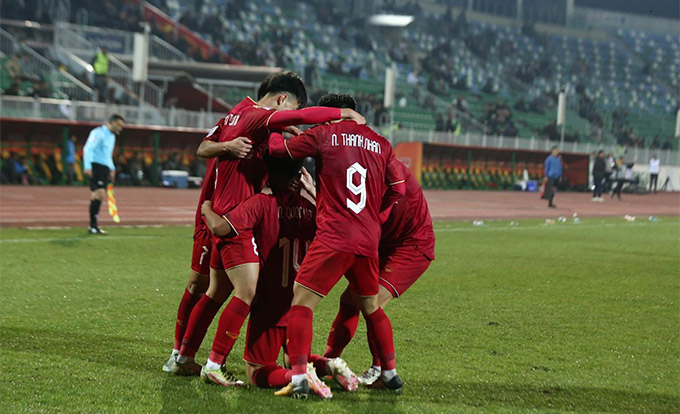 U20 Việt Nam được hưởng thành quả từ lối chơi kiên định. Ảnh: Phan Hồng