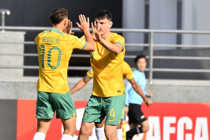 Niềm vui của các cầu thủ U20 Australia khi có trận thắng đậm