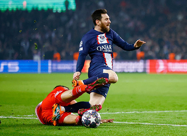 Lực lượng sứt mẻ sẽ lại khiến Messi và đồng đội vấp ngã trước Bayern
