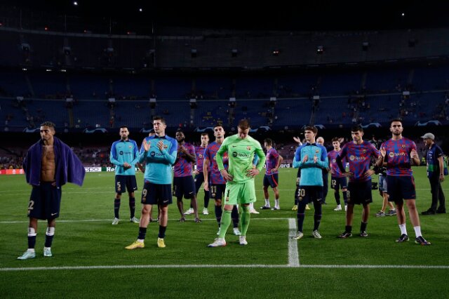 Barca đang phải đối mặt với sức ép từ mọi phía, kể cả ở Tây Ban Nha