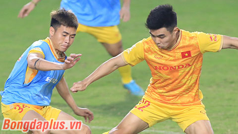 U23 Việt Nam đá đội hình nào trong trận đầu tiên của HLV Troussier?