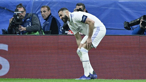 Benzema ghi bàn và… chấn thương