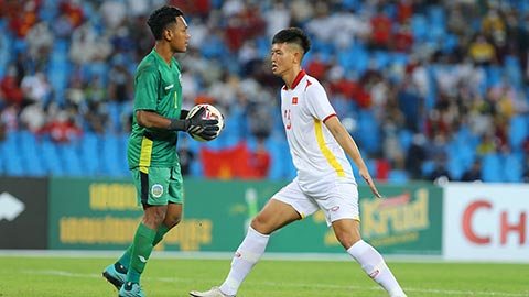 Liêm Điều là thủ môn cao nhất của U23 Việt Nam - Ảnh: Phan Tùng 