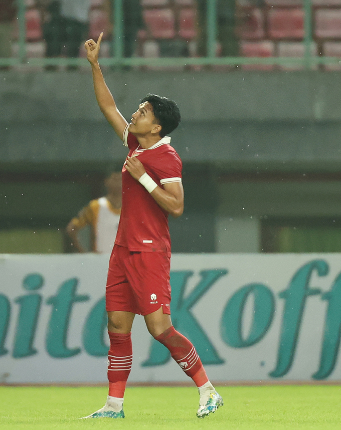 Niềm vui thắng trận của cầu thủ Indonesia