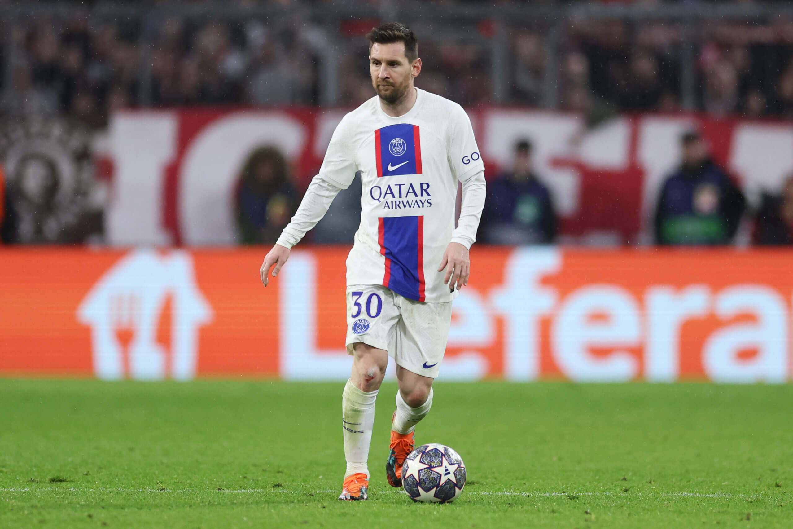 Sau những thất bại muối mặt ở Champions League, tương lai của Messi tại PSG mong manh hơn bao giờ hết