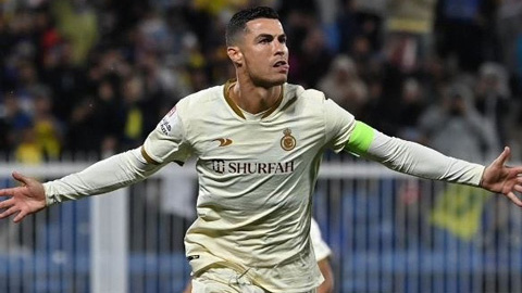 Ronaldo lập cú đúp thứ 3 liên tiếp